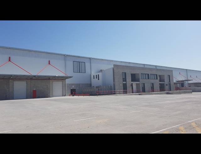 8,330M² WAREHOUSE TO LET IN BELLVILLE SOUTH INDUSTRIA